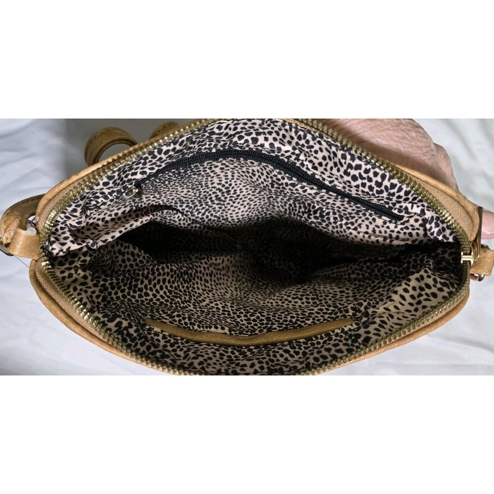 NWT The Mia K. Collection Crossbody Purse - Picture 9 of 9